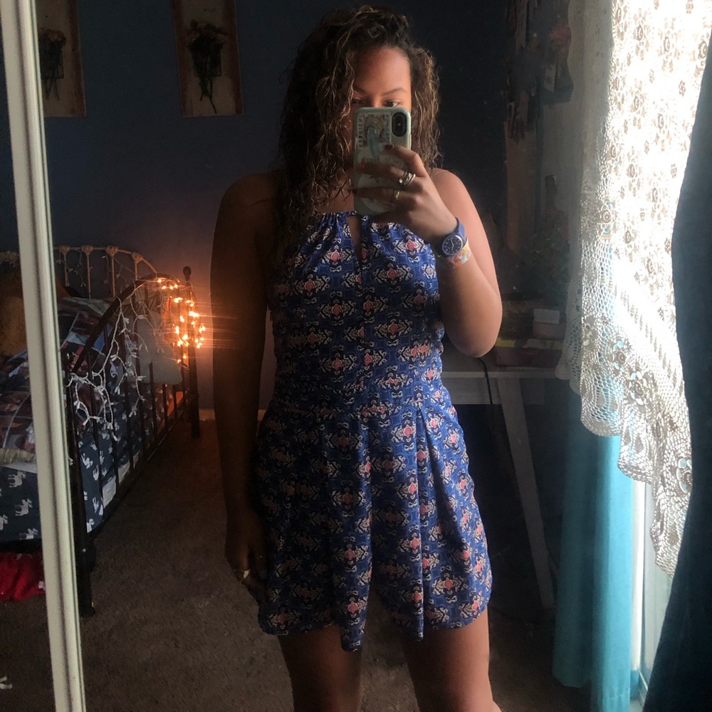hollister medium romper $12